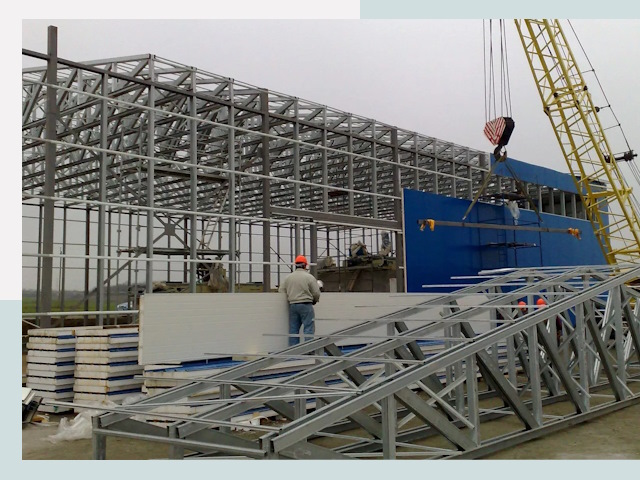 Строительство заводов в Волжском