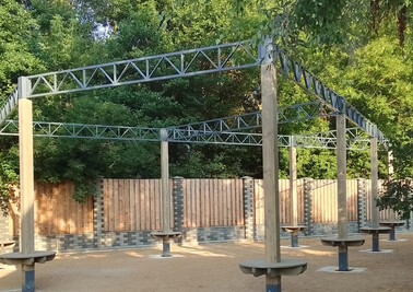 Терраса из металлоконструкций под ключ, проектирование, изготовление и монтаж от СтальСтрой-Влж